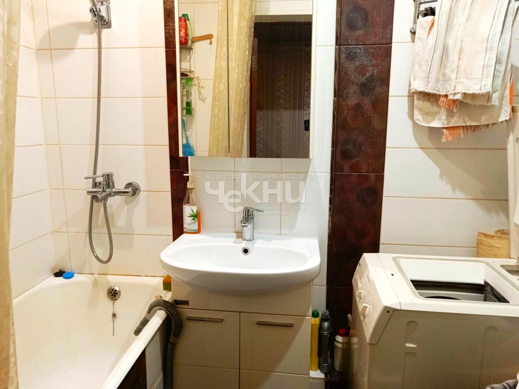 Продажа 2-комнатной квартиры, Нижний Новгород, Заречный бульвар,  7а