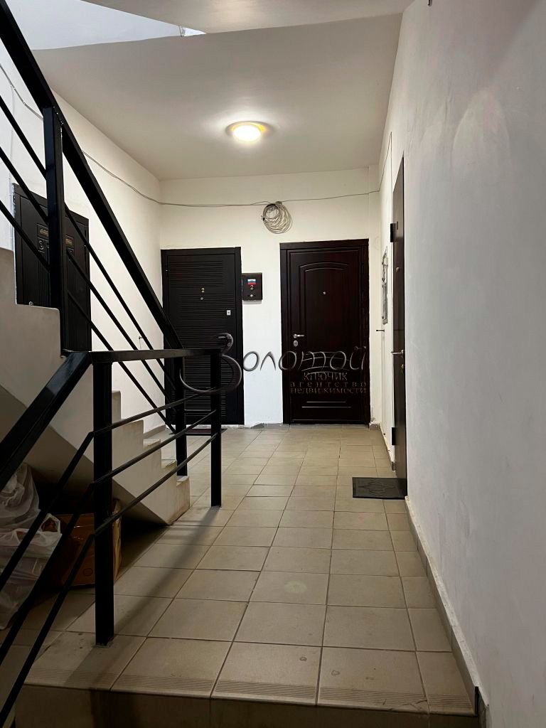 Продажа 3-комнатной квартиры, Кисловодск, Революции ул,  44