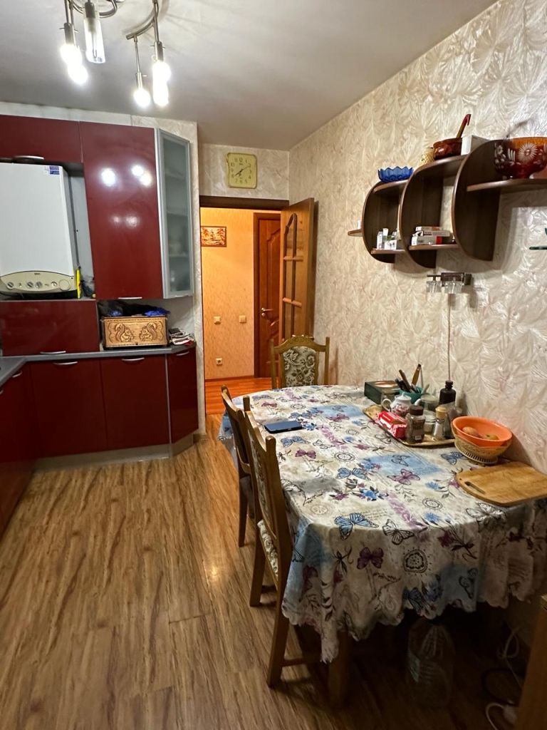Продажа 2-комнатной квартиры, Смоленск, Маршала Соколовского ул,  17