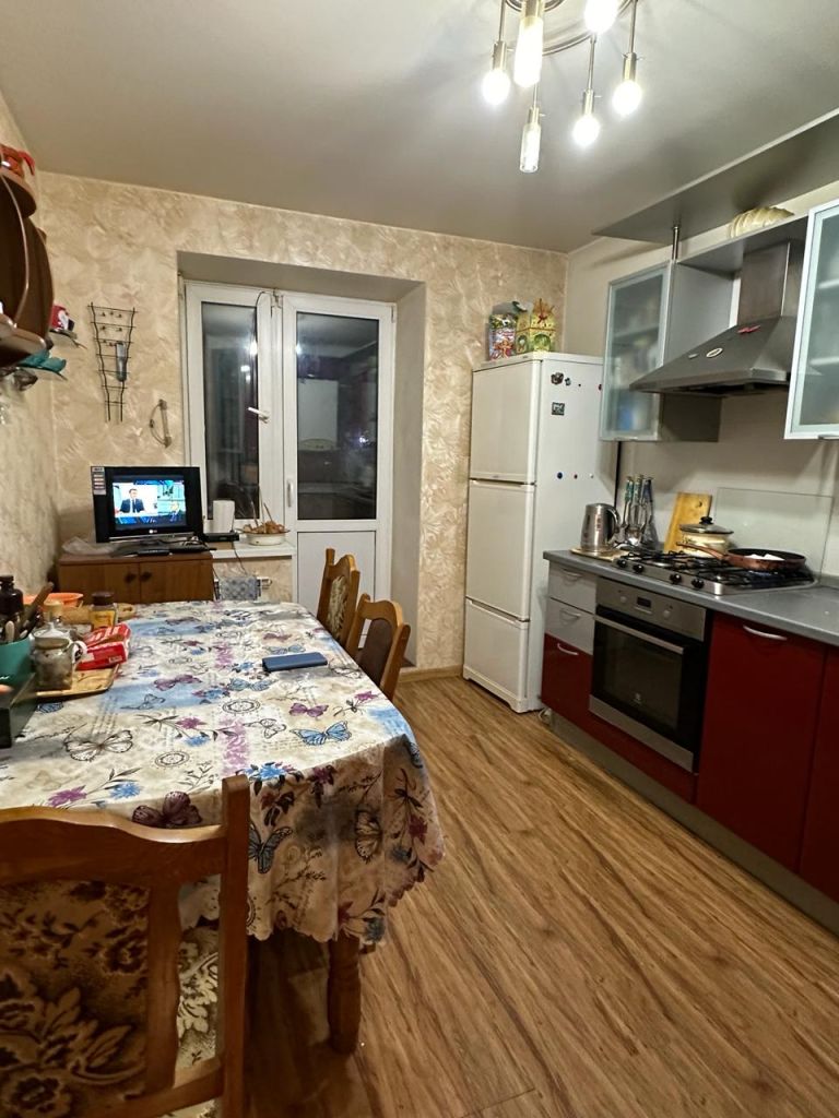 Продажа 2-комнатной квартиры, Смоленск, Маршала Соколовского ул,  17