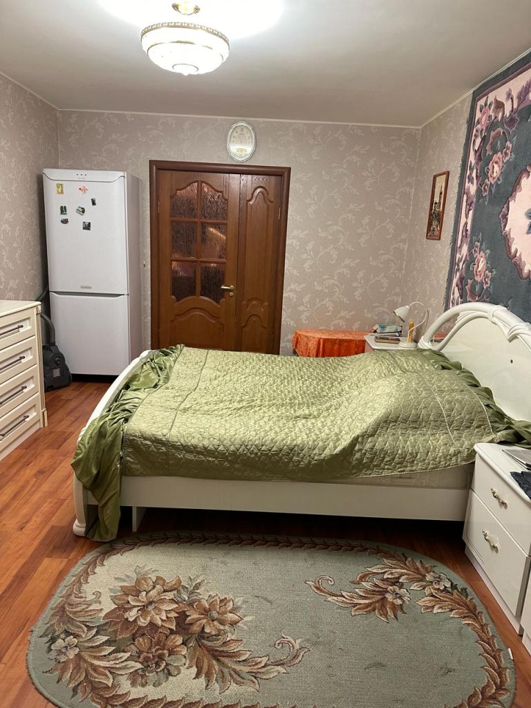 Продажа 2-комнатной квартиры, Смоленск, Маршала Соколовского ул,  17