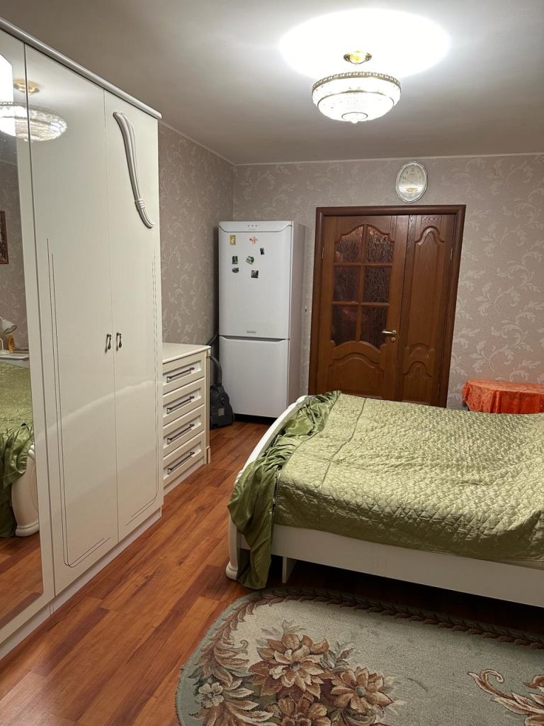 Продажа 2-комнатной квартиры, Смоленск, Маршала Соколовского ул,  17