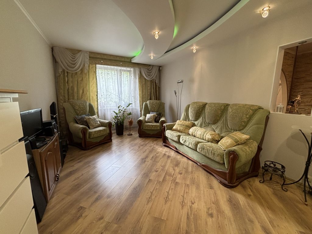 Продажа 3-комнатной квартиры, Конаково, Гагарина ул,  33