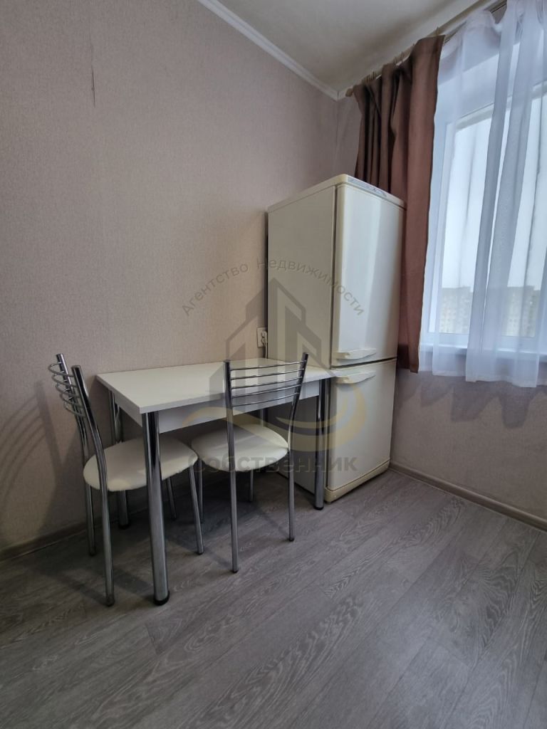 Аренда 1-комнатной квартиры, Старый Оскол, Приборостроитель мкр,  19