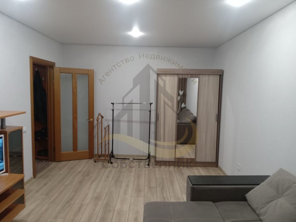 Аренда 1-комнатной квартиры, Старый Оскол, Буденного мкр,  6Б