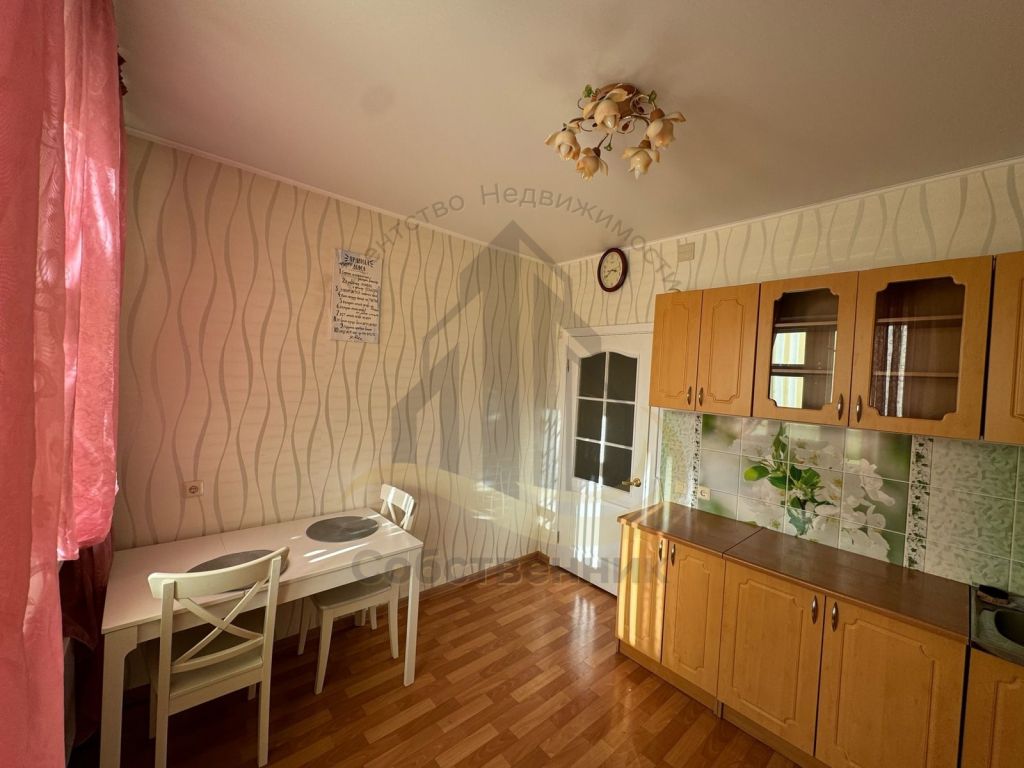 Аренда 2-комнатной квартиры, Старый Оскол, Степной мкр,  8