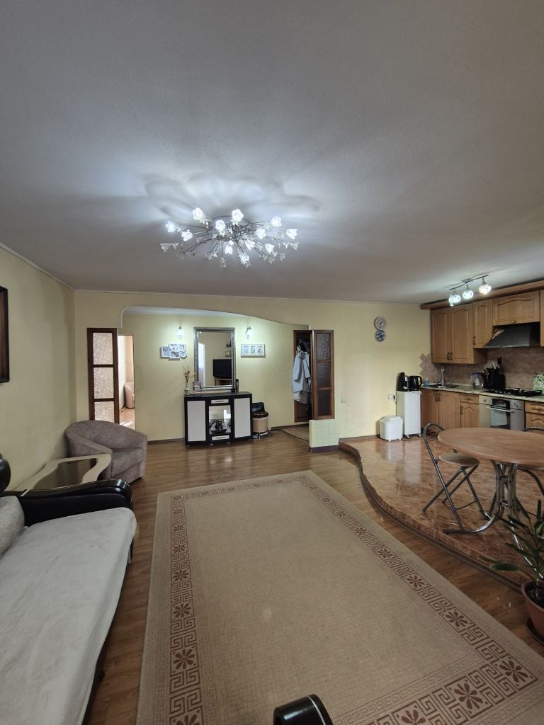 Продажа 4-комнатной квартиры, Иваново, Полевая 1-я ул,  32