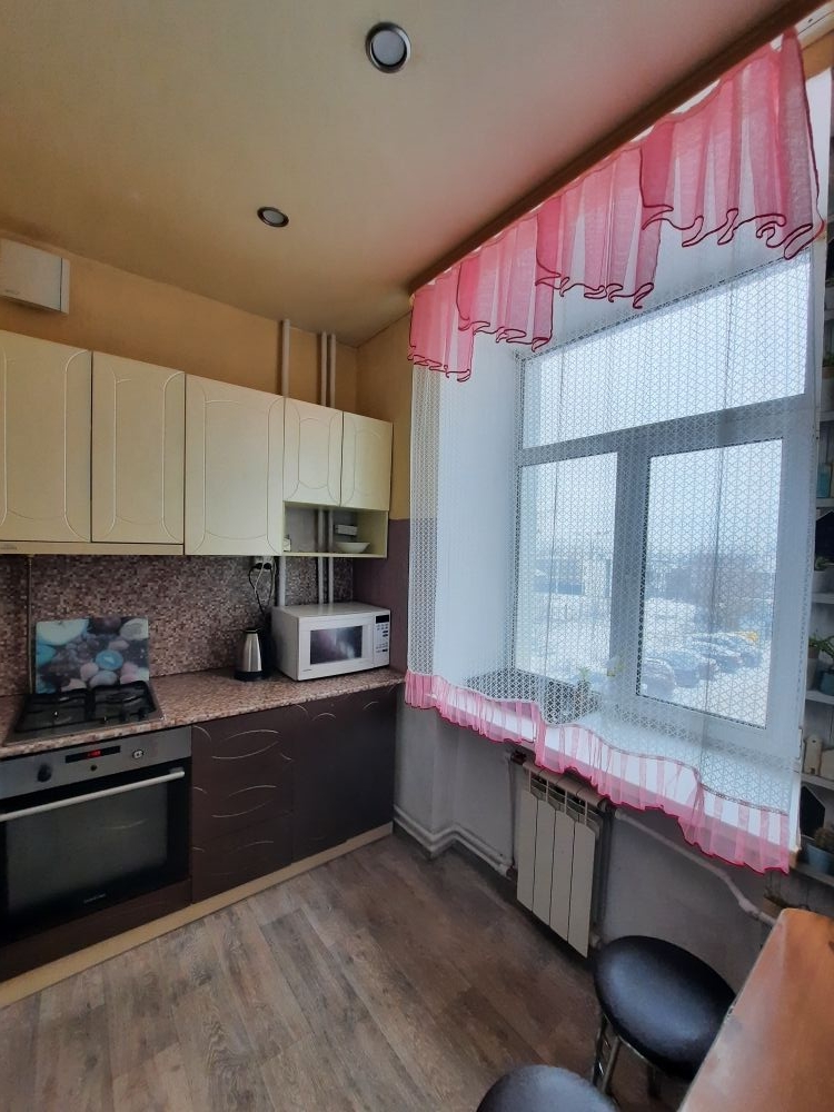 Продажа 2-комнатной квартиры, Иваново, Суворова ул,  42