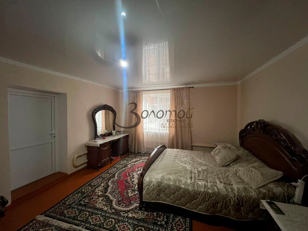 Продажа дома, 258м <sup>2</sup>, 9 сот., Мирный, Совхозная