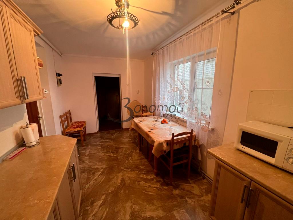 Продажа дома, 258м <sup>2</sup>, 9 сот., Мирный, Совхозная