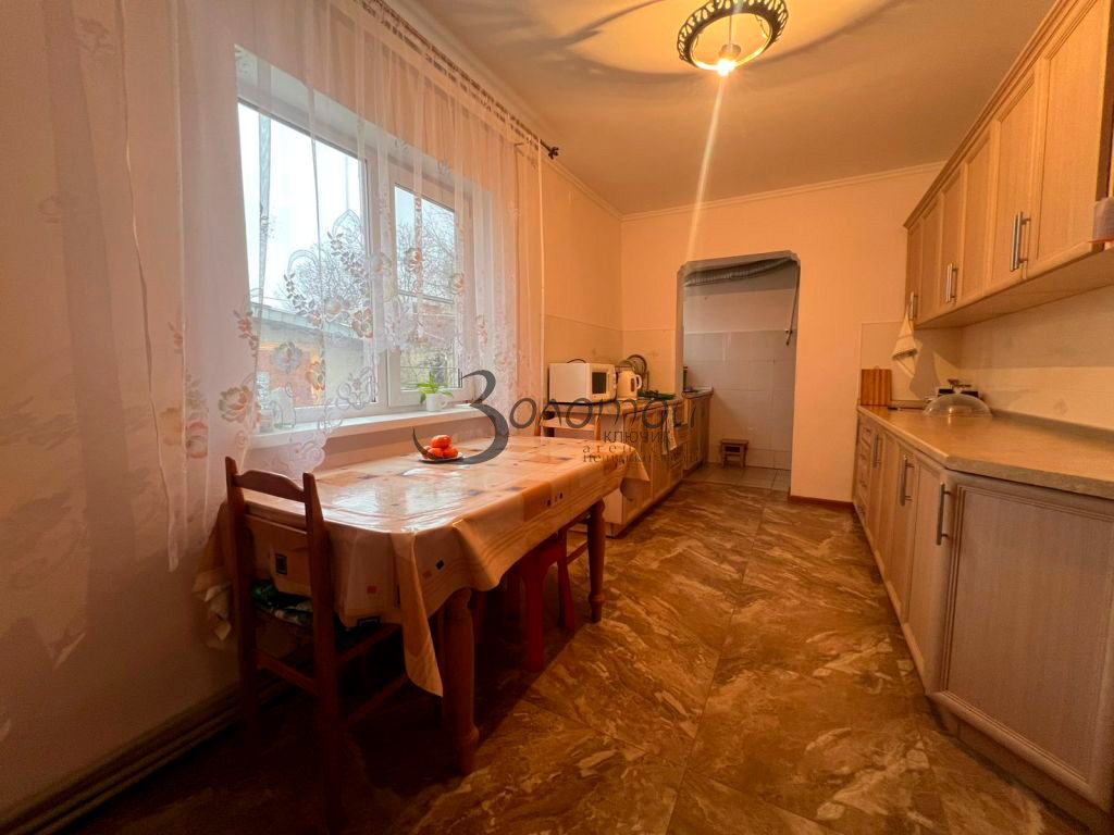 Продажа дома, 258м <sup>2</sup>, 9 сот., Мирный, Совхозная