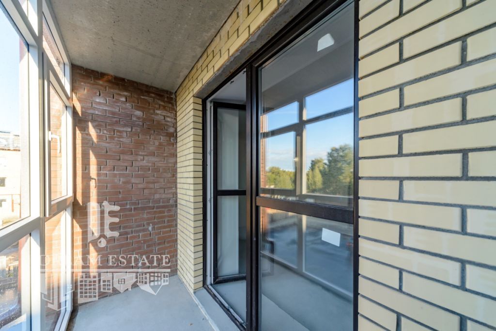 Продажа 3-комнатной квартиры, Ярославль, Авиаторов пр-кт,  11