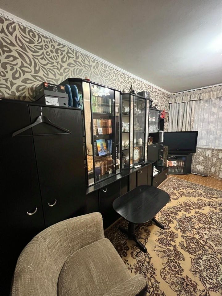 Продажа 3-комнатной квартиры, Саратов, Трудовой пер,  3/19