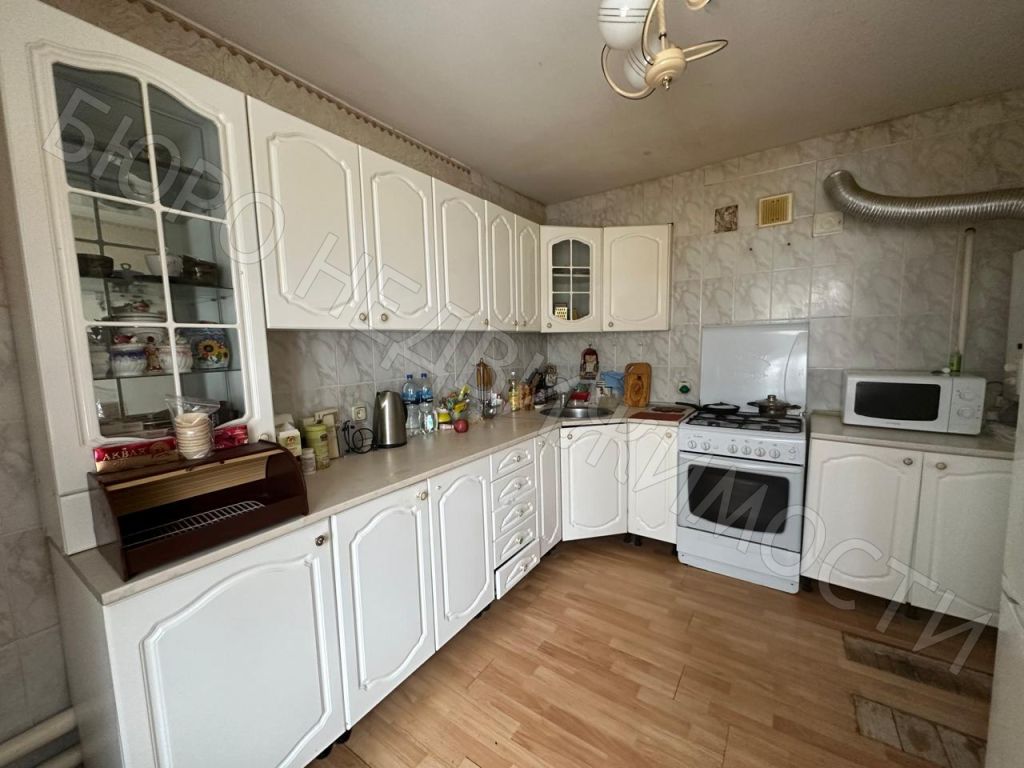 Продажа дома, 100м <sup>2</sup>, 6 сот., Балашов, Советская ул