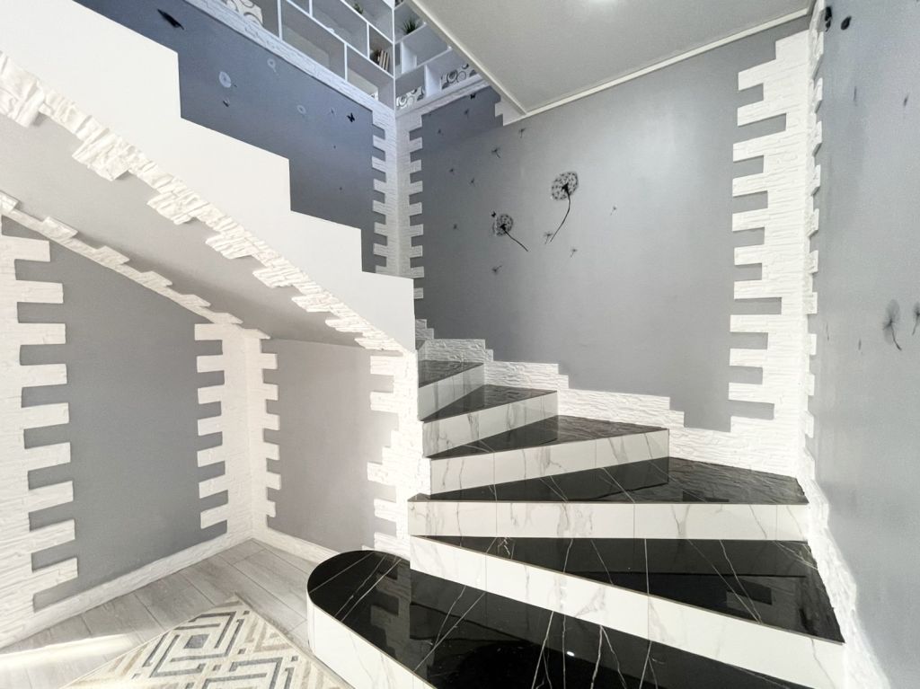 Продажа дома, 252м <sup>2</sup>, 7 сот., Переславль-Залесский, Тихонравова ул,  24