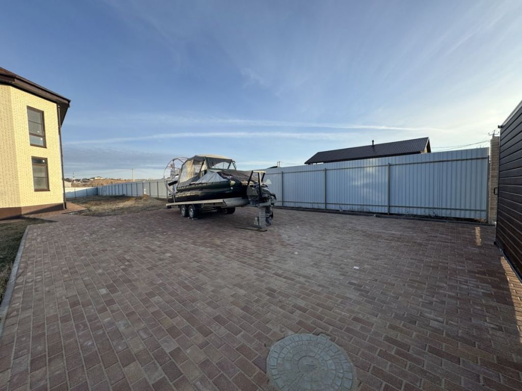 Продажа дома, 212м <sup>2</sup>, 15 сот., Мергичевка