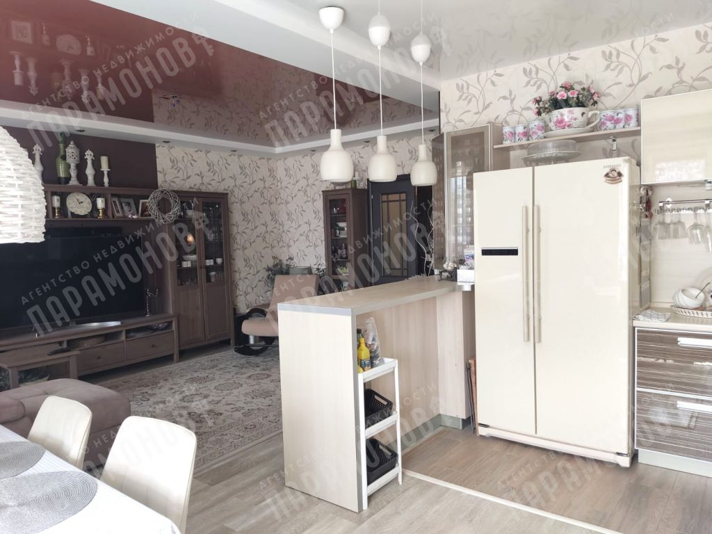 Продажа 3-комнатной квартиры, Тверь, Озерная ул,  16к1
