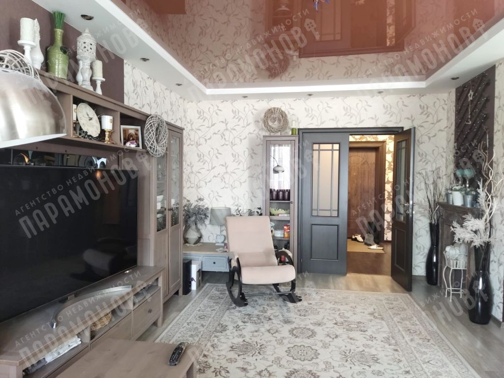 Продажа 3-комнатной квартиры, Тверь, Озерная ул,  16к1