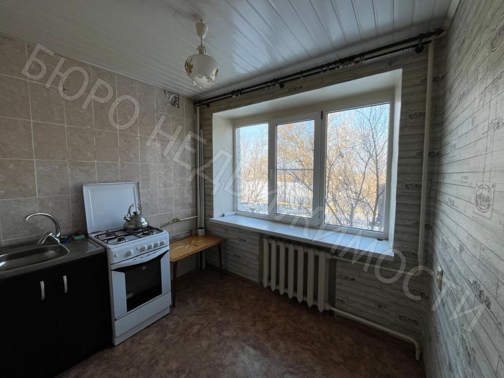 Продажа 2-комнатной квартиры, Балашов, Нефтяная ул,  54а