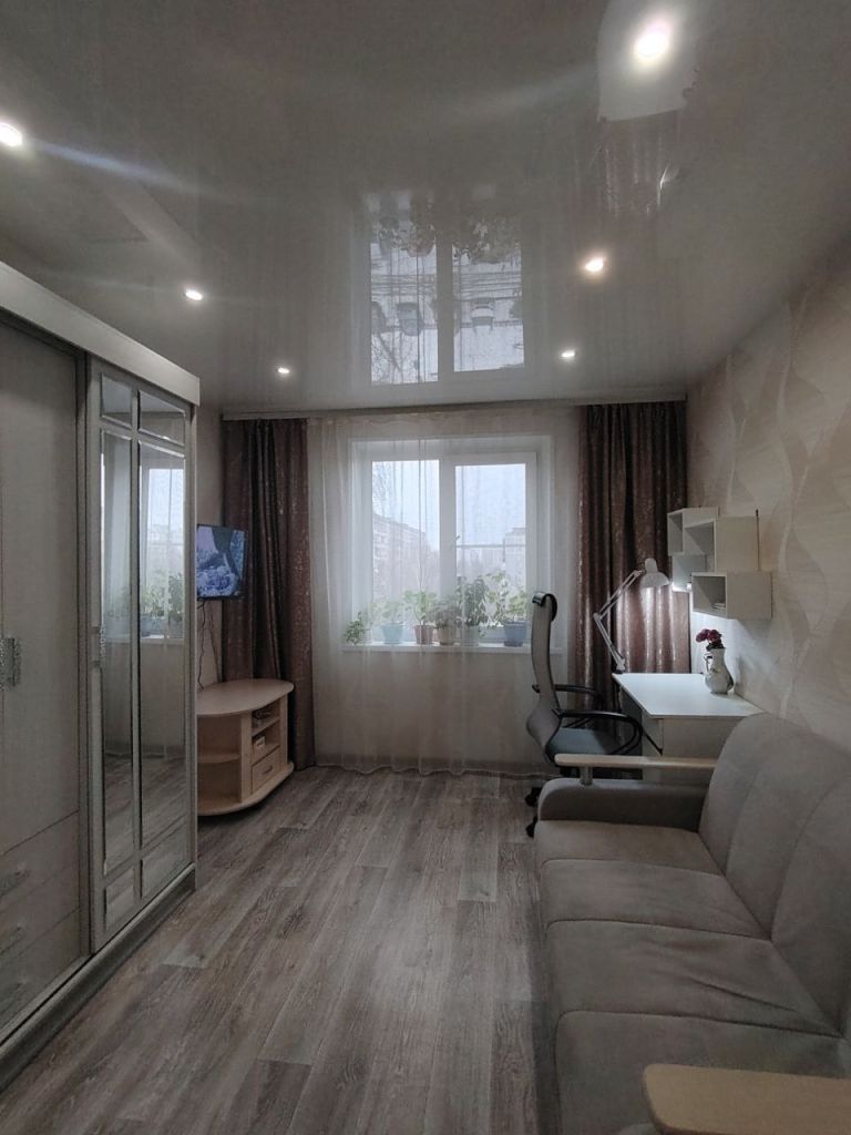 Продажа 3-комнатной квартиры, Нижний Новгород, Кирова пр-кт,  24