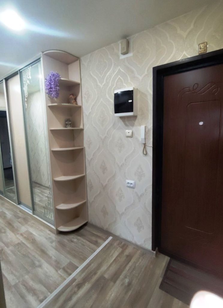 Продажа 3-комнатной квартиры, Нижний Новгород, Кирова пр-кт,  24