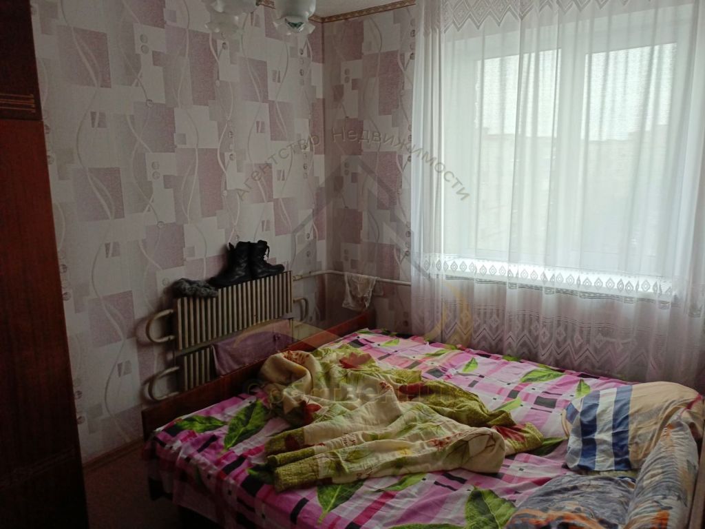 Аренда 5-комнатной квартиры, Губкин, Академическая 2-я ул,  32