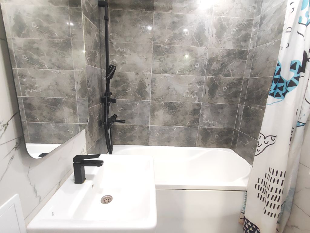 Продажа 3-комнатной квартиры, Кострома, Мира пр-кт,  115