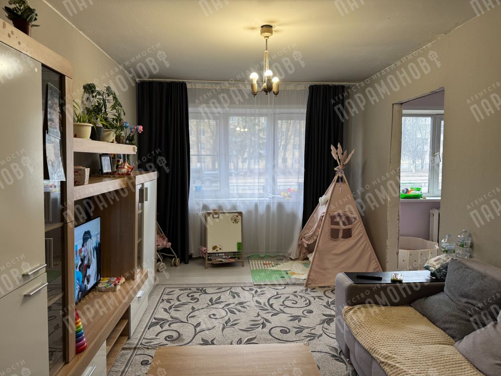 Продажа 3-комнатной квартиры, Тверь, Орджоникидзе ул,  52к1