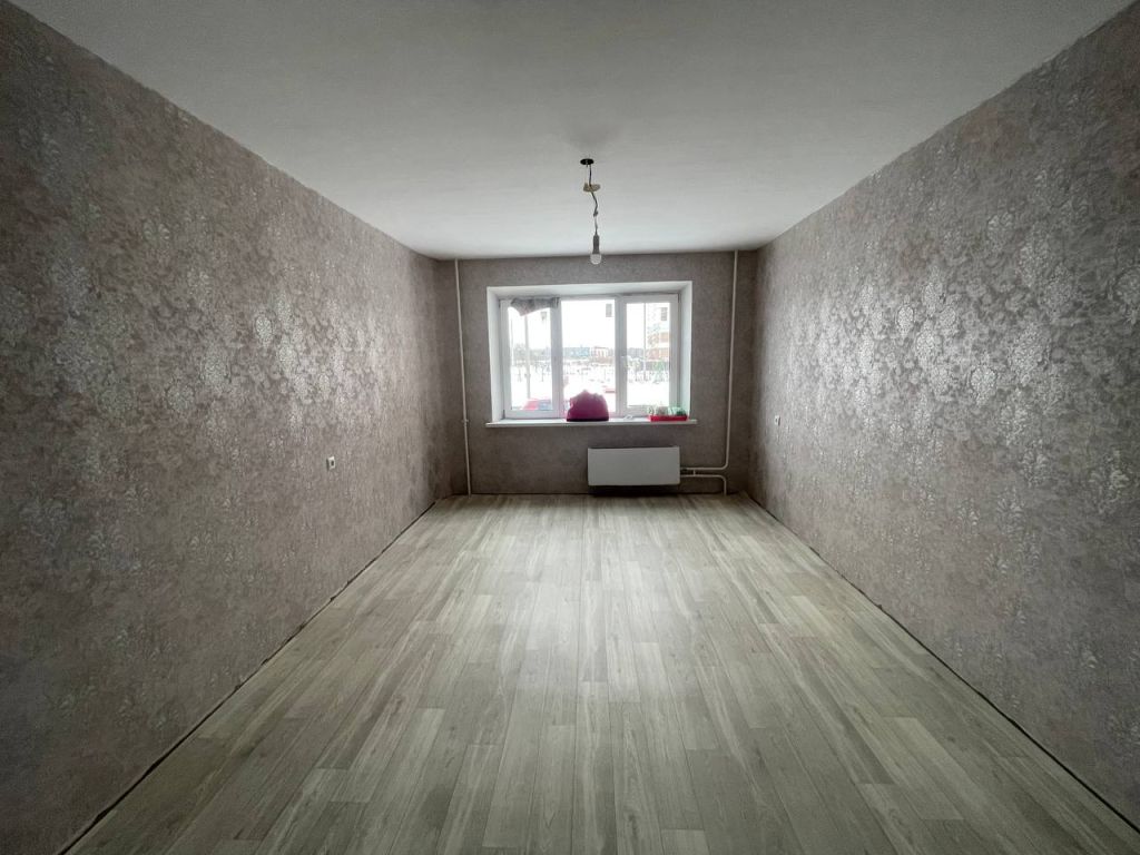 Продажа 3-комнатной квартиры, Кострома, Олега Юрасова ул,  1