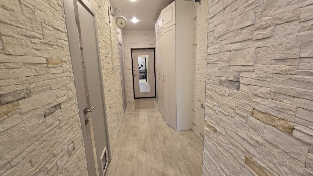 Продажа 2-комнатной квартиры, Кострома, Комсомольская ул,  83