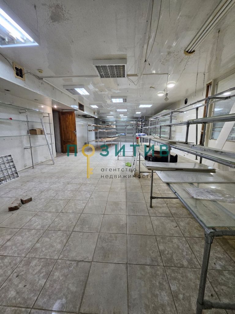 Аренда коммерческой недвижимости, 250м <sup>2</sup>, Минеральные Воды, Интернациональная ул,  32