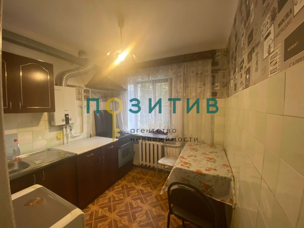 Продажа 1-комнатной квартиры, Минеральные Воды, 50 лет Октября ул,  39