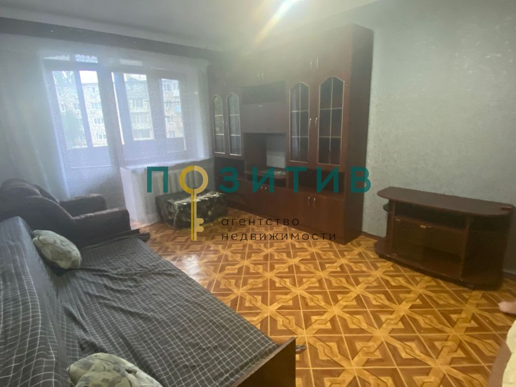 Продажа 1-комнатной квартиры, Минеральные Воды, 50 лет Октября ул,  39