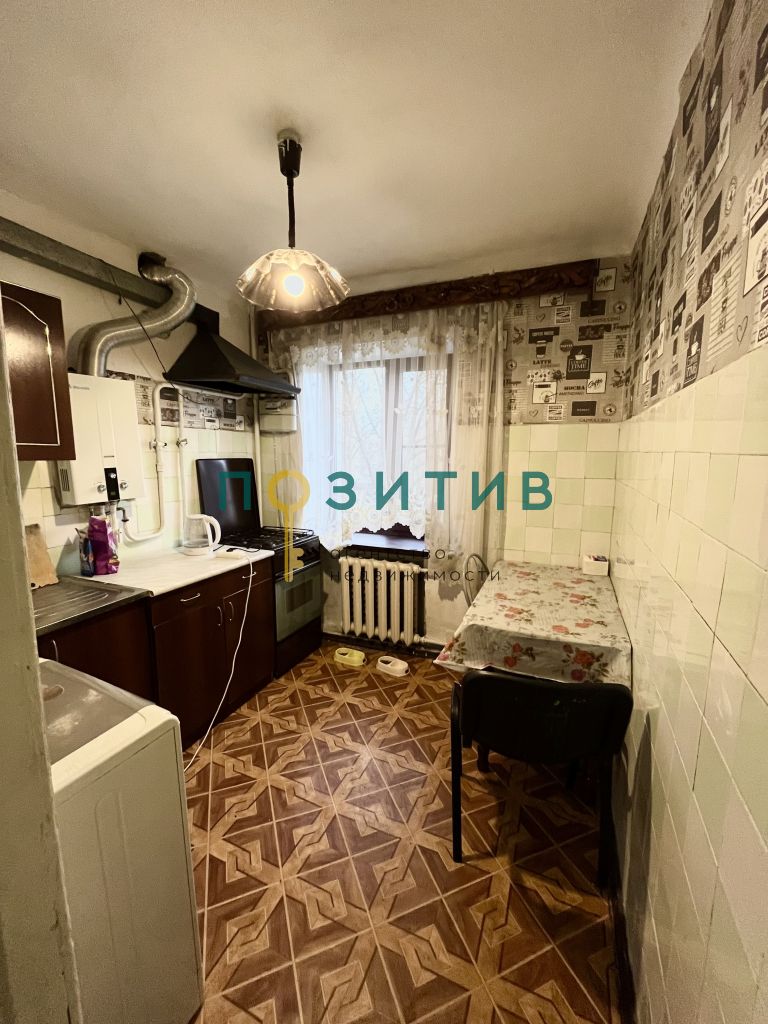 Продажа 1-комнатной квартиры, Минеральные Воды, 50 лет Октября ул,  39