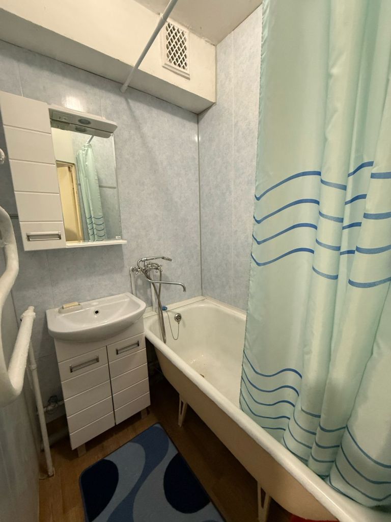 Аренда 3-комнатной квартиры, Ярославль, Нефтяников ул,  15