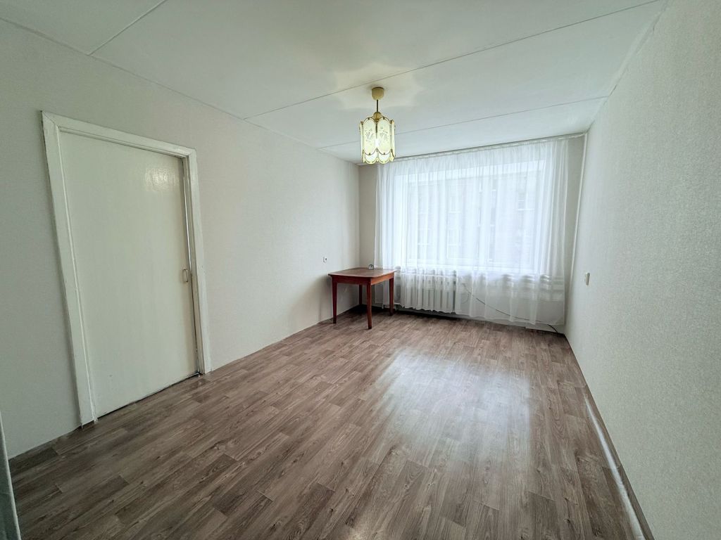 Аренда 3-комнатной квартиры, Ярославль, Нефтяников ул,  15