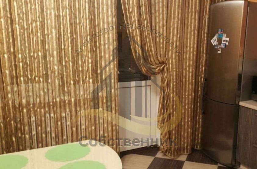 Аренда 1-комнатной квартиры, Старый Оскол, Степной мкр,  18