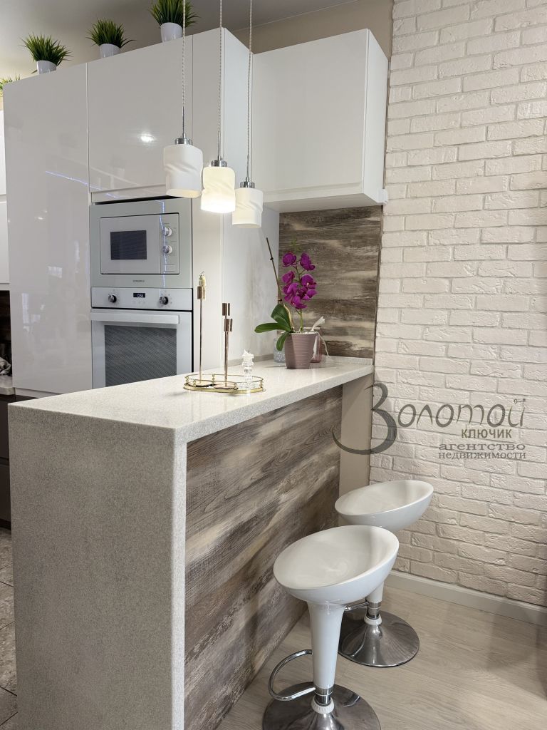 Продажа дома, 155м <sup>2</sup>, 6 сот., Хватково, Молодежная,  7/11