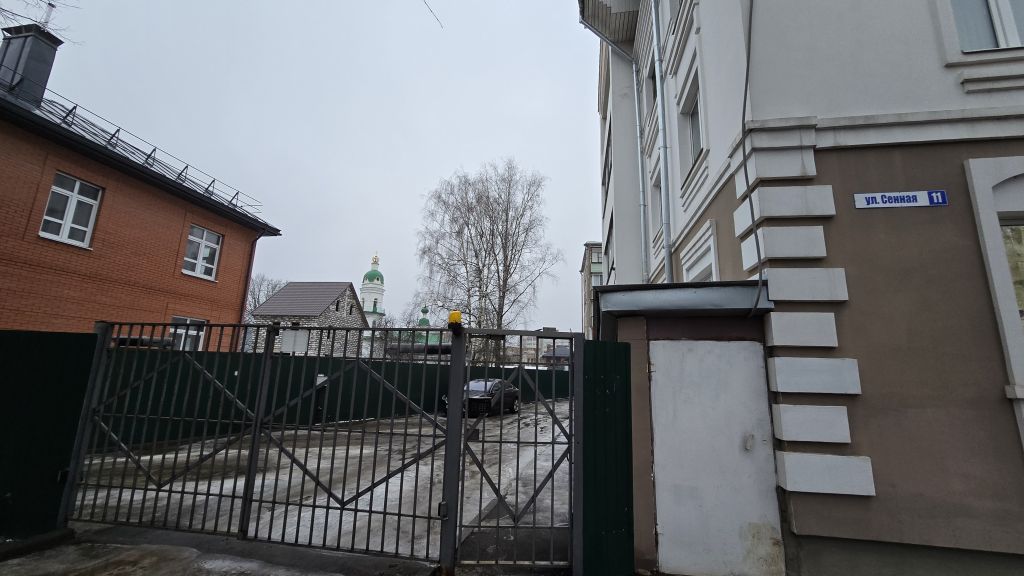 Продажа 2-комнатной квартиры, Кострома, Сенная ул,  11