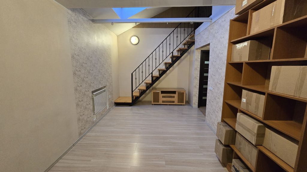 Продажа 2-комнатной квартиры, Кострома, Сенная ул,  11