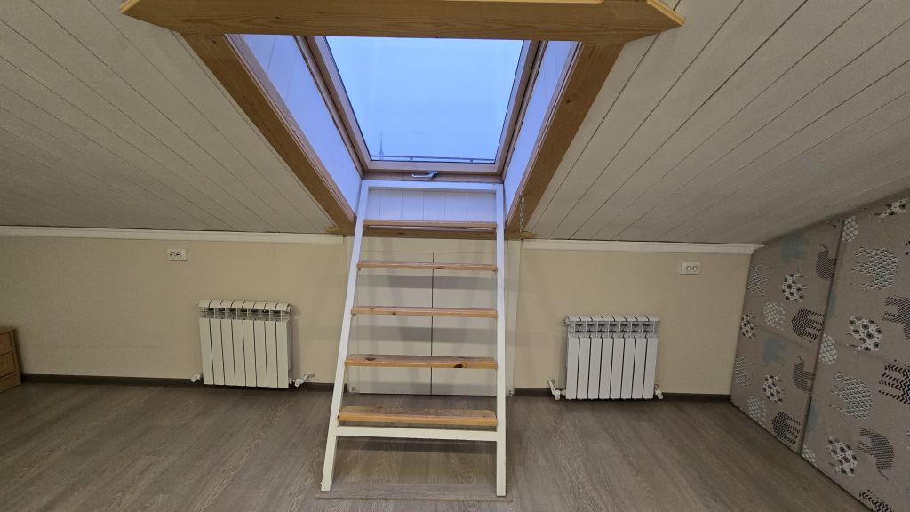 Продажа 2-комнатной квартиры, Кострома, Сенная ул,  11