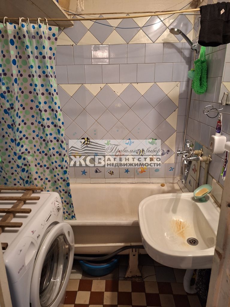 Продажа 3-комнатной квартиры, Нижний Новгород, Сергея Есенина ул,  38