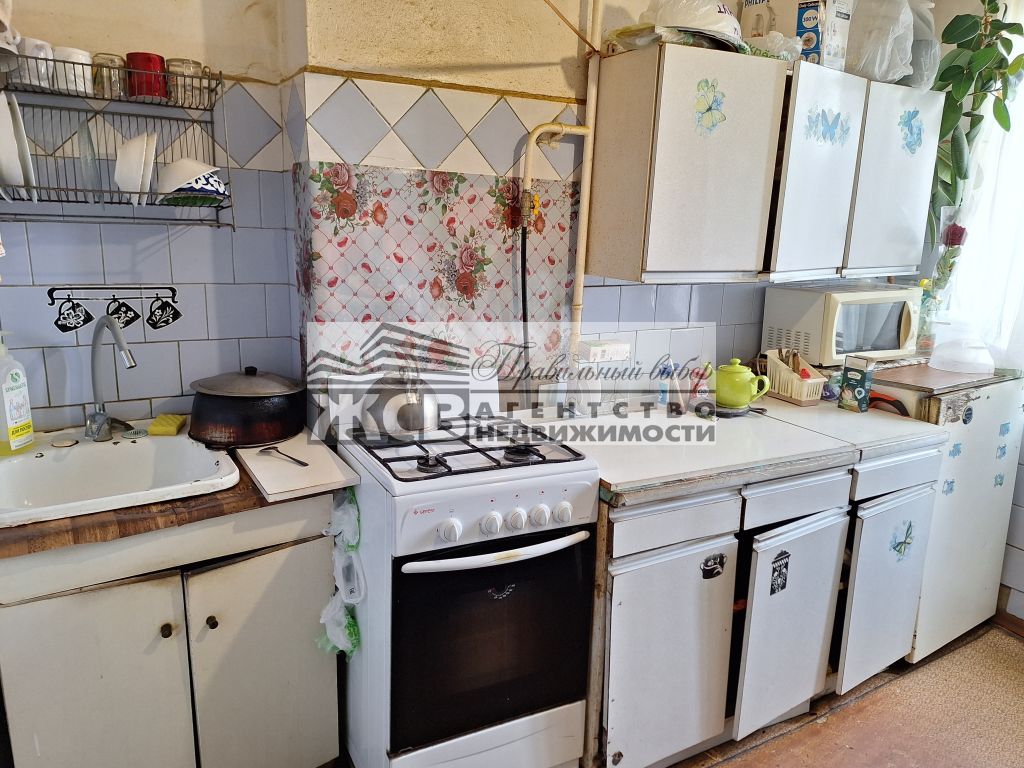 Продажа 3-комнатной квартиры, Нижний Новгород, Сергея Есенина ул,  38