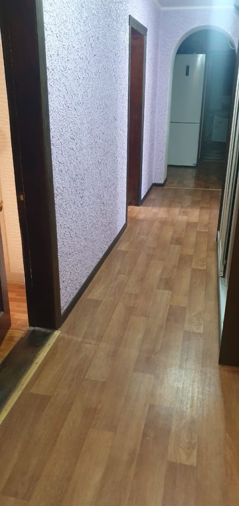 Продажа 4-комнатной квартиры, Энгельс, Одесская ул,  83