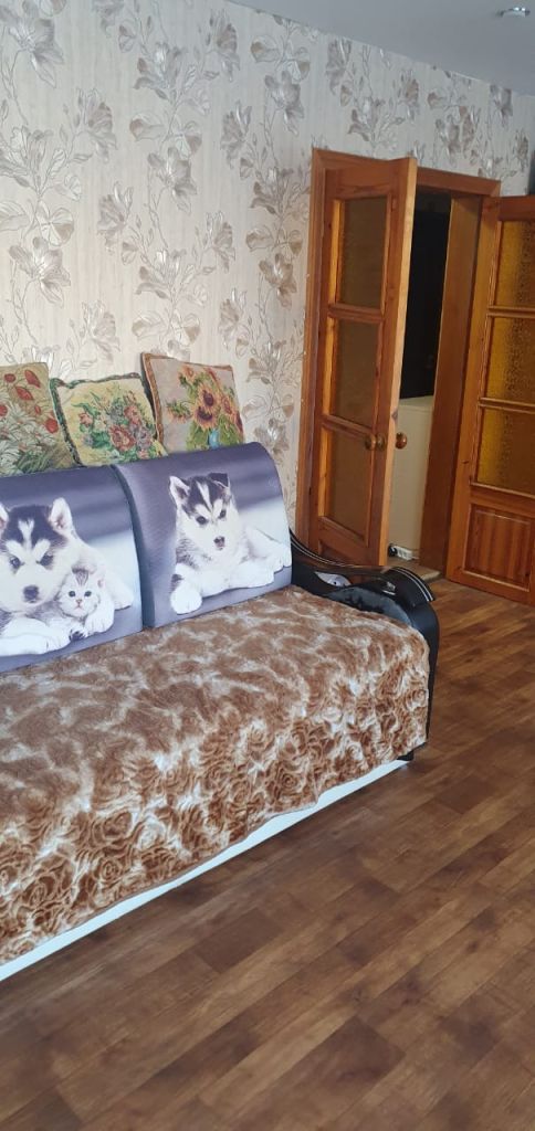 Продажа 4-комнатной квартиры, Энгельс, Одесская ул,  83