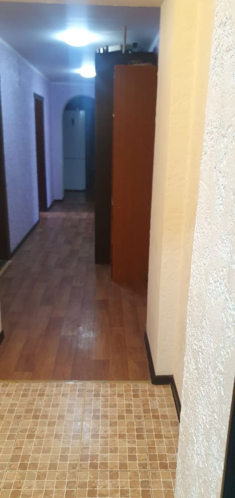 Продажа 4-комнатной квартиры, Энгельс, Одесская ул,  83