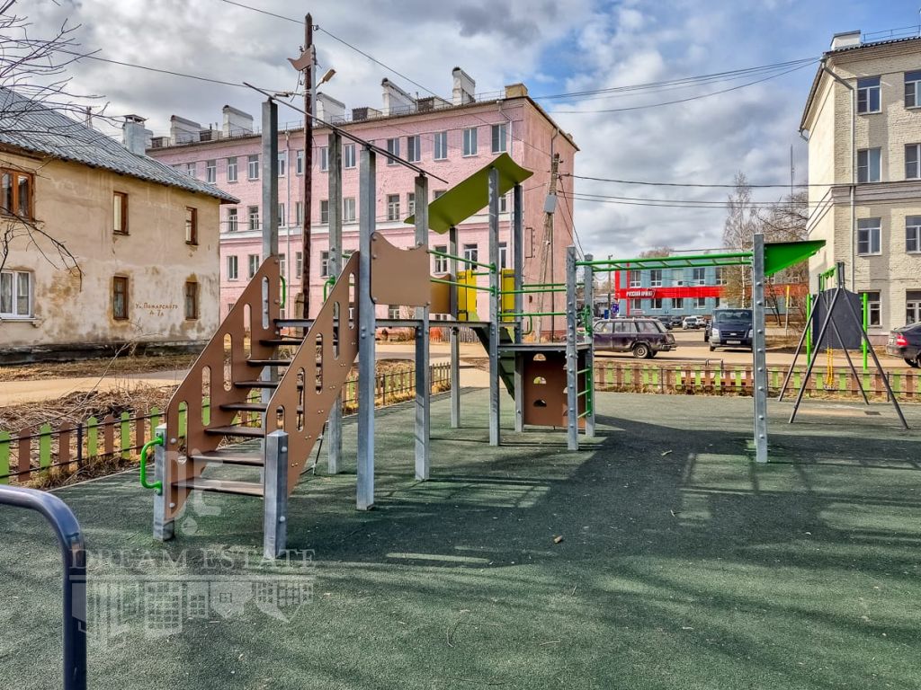 Продажа 3-комнатной квартиры, Ярославль, Пожарского ул,  7