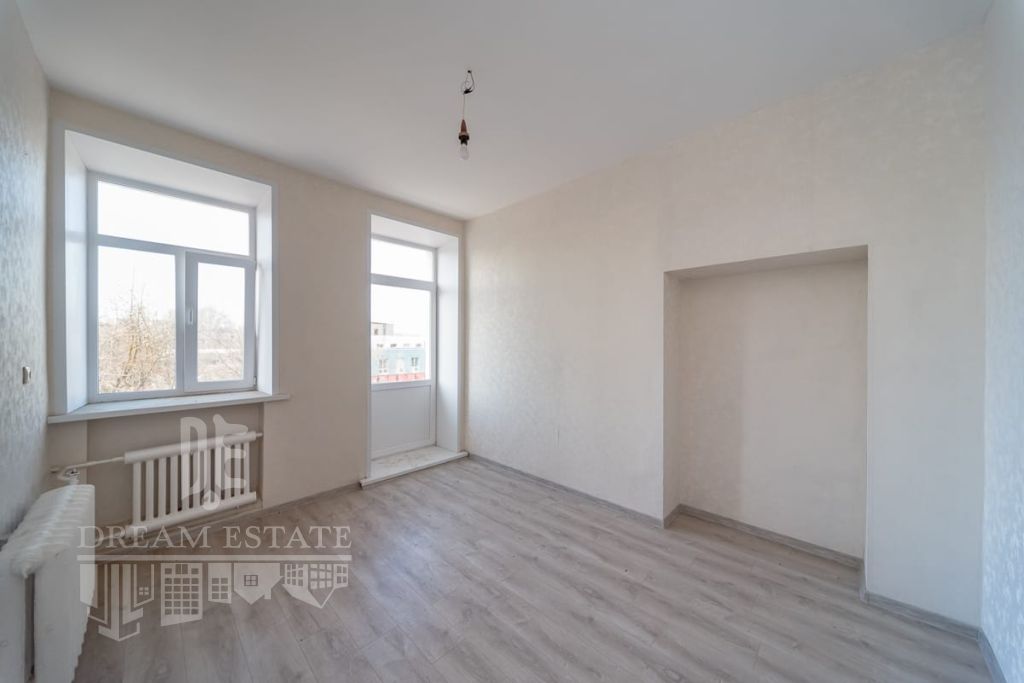 Продажа 3-комнатной квартиры, Ярославль, Пожарского ул,  7