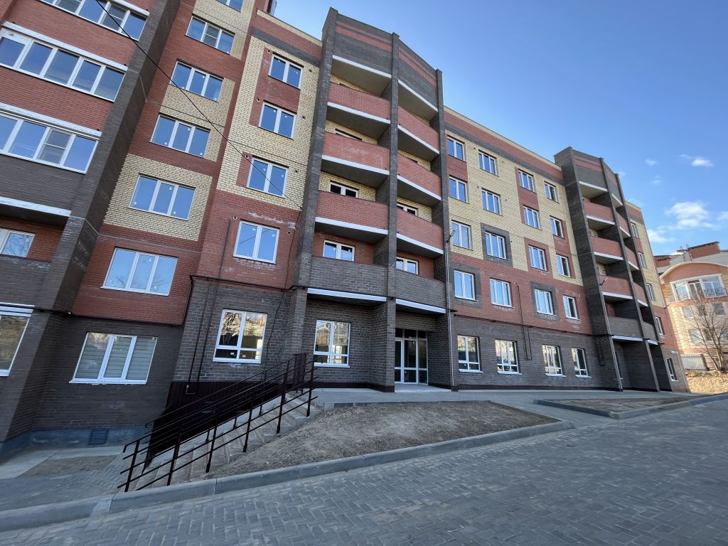 Продажа 2-комнатной квартиры, Кострома, Стопани ул,  42а