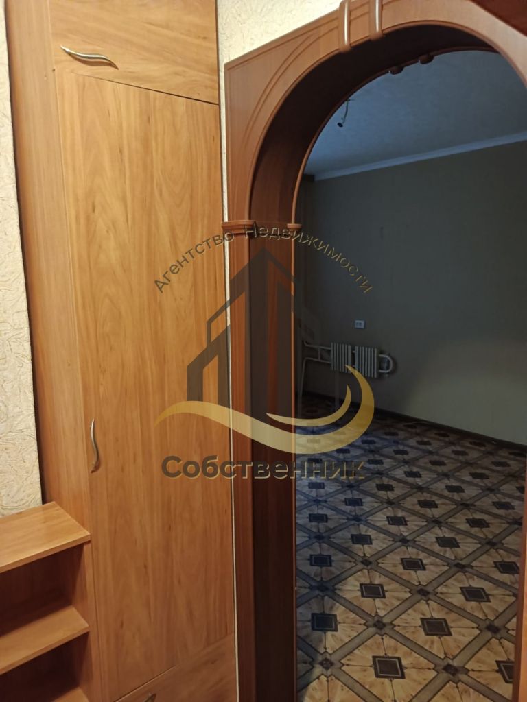 Аренда 1-комнатной квартиры, Губкин, Космонавтов ул,  9А